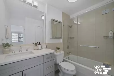 166 E 61st Street #16L, New York, NY 10065 - Photo 8