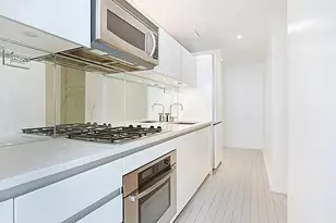 425 E 13th St, New York City, NY 10009 - Photo 4