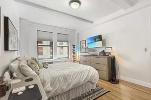 205 W 88th St, New York City, NY 10024 - Photo 2