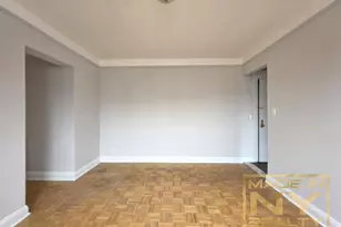 24-56 44th St, New York City, NY 11103 - Photo 4