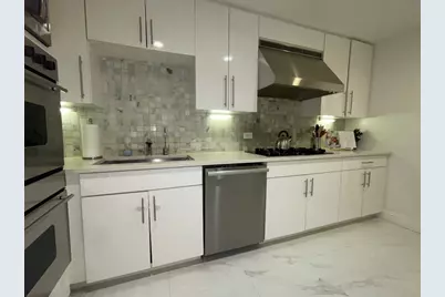 90 E End Avenue #6B, New York City, NY 10028 - Photo 10