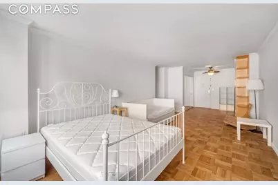 301 E 64th Street #4J, New York City, NY 10065 - Photo 2