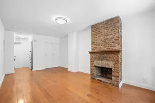 307 W 29th St, New York City, NY 10001 - Photo 4