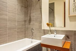 242 S 1st St, New York City, NY 11211 - Photo 12