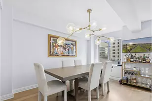 200 E 57th St, New York City, NY 10022 - Photo 4