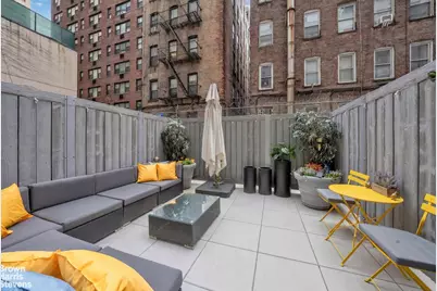 321 E 48th Street #1L, New York City, NY 10017 - Photo 2