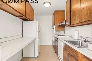 555 Kappock St, New York City, NY 10463 - Photo 8