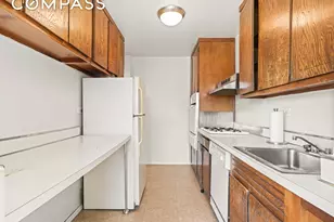 555 Kappock St, New York City, NY 10463 - Photo 8