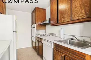 555 Kappock St, New York City, NY 10463 - Photo 10