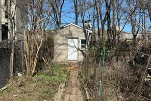 655 Maple St, New York City, NY 11203 - Photo 4