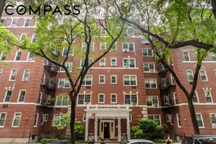 310 W 55th St, New York City, NY 10019 - Photo 4