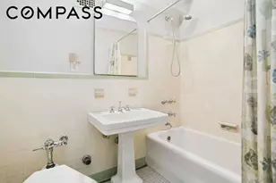 2 Beekman Pl, New York City, NY 10022 - Photo 4