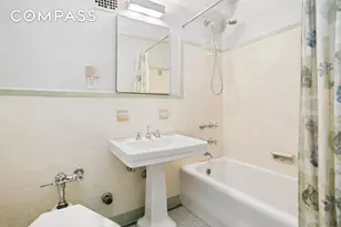 2 Beekman Pl, New York, NY 10022 - Photo 4