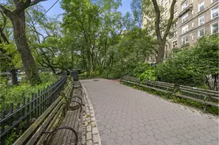 611 W 111th St, New York City, NY 10025 - Photo 8