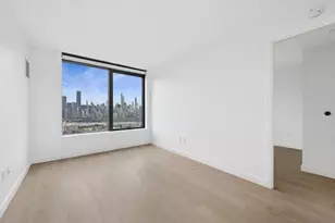 3 Ct Square, New York City, NY 11101 - Photo 2