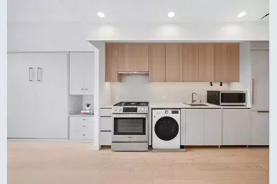 3 Court Square #523, New York City, NY 11101 - Photo 4