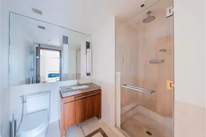 400 5th Avenue #32C, New York, NY 10018 - Photo 12