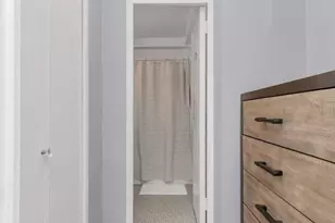 155 E 38th St, New York City, NY 10016 - Photo 8