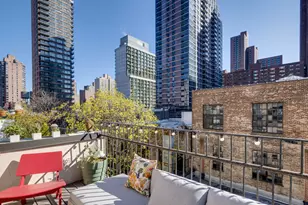 226 E 95th St, New York City, NY 10128 - Photo 1