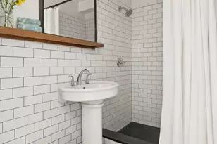 135 Ocean Pkwy, Brooklyn, NY 11218 - Photo 8