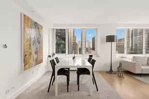 322 W 57th St, New York City, NY 10019 - Photo 4