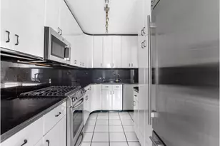 215 E 80th St, New York, NY 10021 - Photo 1