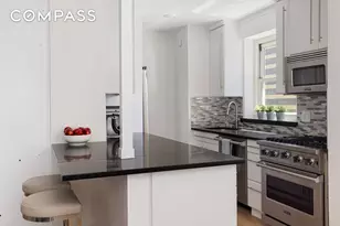 159 W 53rd St, New York City, NY 10019 - Photo 8
