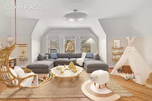 792 E 21st St, New York City, NY 11210 - Photo 20