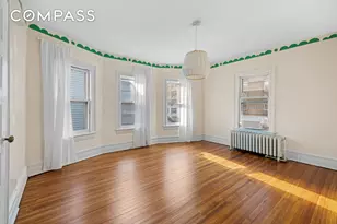 792 E 21st St, New York City, NY 11210 - Photo 16