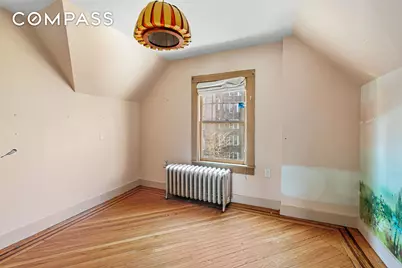 792 E 21st Street, New York City, NY 11210 - Photo 22