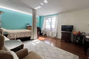 87-10 51st Ave, New York City, NY 11373 - Photo 4