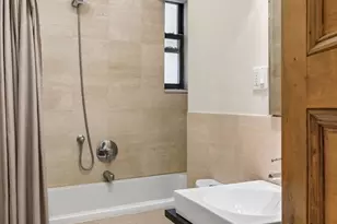 175 Claremont Ave, New York City, NY 10027 - Photo 4