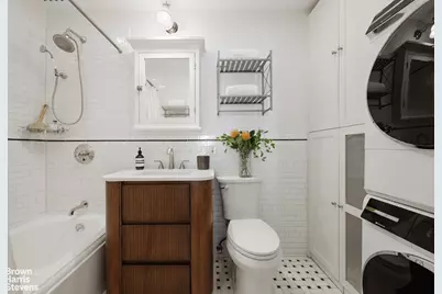 143 W 85th Street #5, New York City, NY 10024 - Photo 12