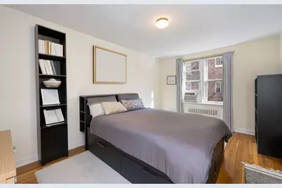 143 Bennett Avenue #2R, New York, NY 10040 - Photo 4