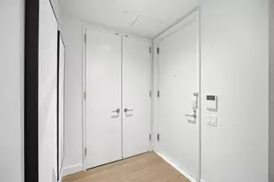 500 W 45th St, New York City, NY 10036 - Photo 16