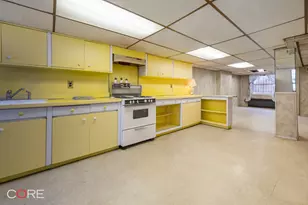 323 Carroll St, New York City, NY 11231 - Photo 10