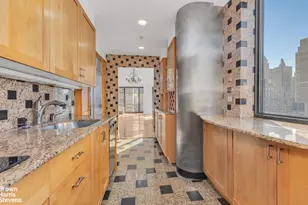 167 E 61st St, New York City, NY 10065 - Photo 6