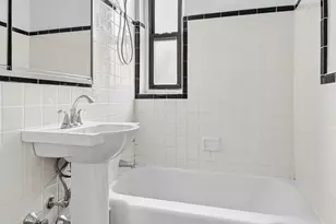 1420 York Ave, New York City, NY 10021 - Photo 4