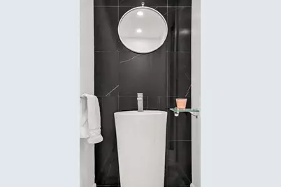 400 E 56th Street #39F, New York, NY 10022 - Photo 8