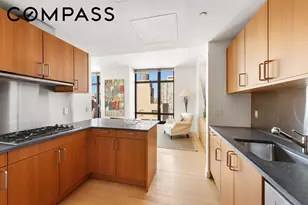 450 E 83rd St, New York City, NY 10028 - Photo 6