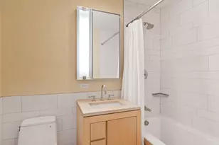 450 E 83rd St, New York City, NY 10028 - Photo 14