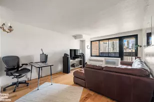 333 Pearl St, New York City, NY 10038 - Photo 2