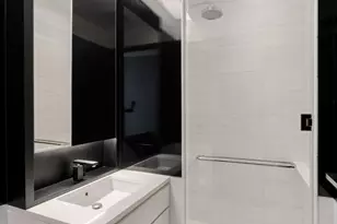 157 W 57th St, New York City, NY 10019 - Photo 10
