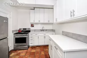235 E 22nd St, New York City, NY 10010 - Photo 6