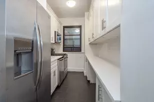 27 W 96th St, New York City, NY 10025 - Photo 2