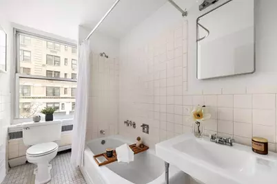 49 E 86th Street #3B, New York, NY 10028 - Photo 8