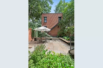 435 Henry Street, New York City, NY 11231 - Photo 8