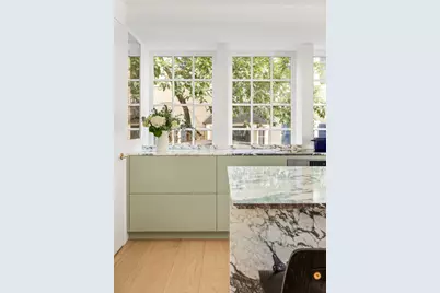 24 Middagh Street, New York City, NY 11201 - Photo 6