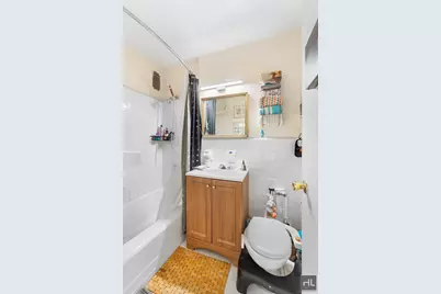 285 E 35th Street #6K, New York City, NY 11203 - Photo 10