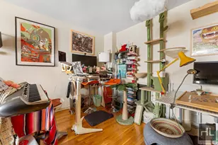 285 E 35th St, New York City, NY 11203 - Photo 6